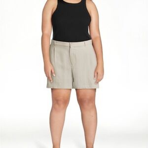 Women's Tan Shorts Size XXL